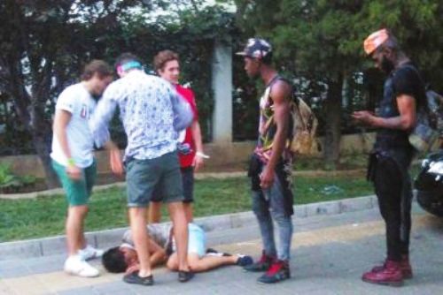 beijing foreigners expat drunk manhandle