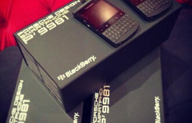 Medium_blackberry_porsche_design_p9881_with_special_pin